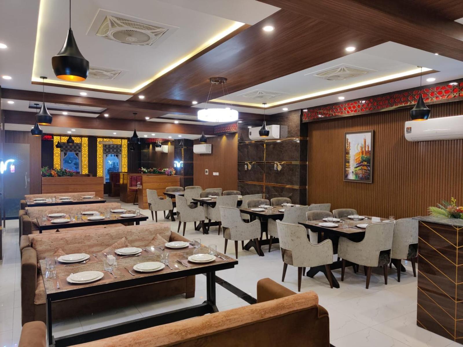 Hotel Croydon International Rawalpindi Exterior photo